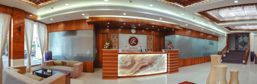 Ramee The Srinivas Palace ภุช ภายนอก รูปภาพ